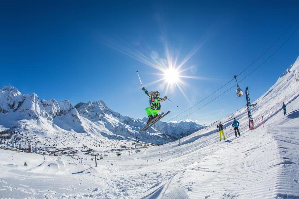 Chalet Rustico Bertolini Per Gruppi! Villa Vermiglio Eksteriør bilde