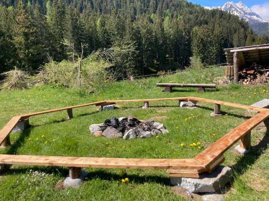 Chalet Rustico Bertolini Per Gruppi! Villa Vermiglio Eksteriør bilde